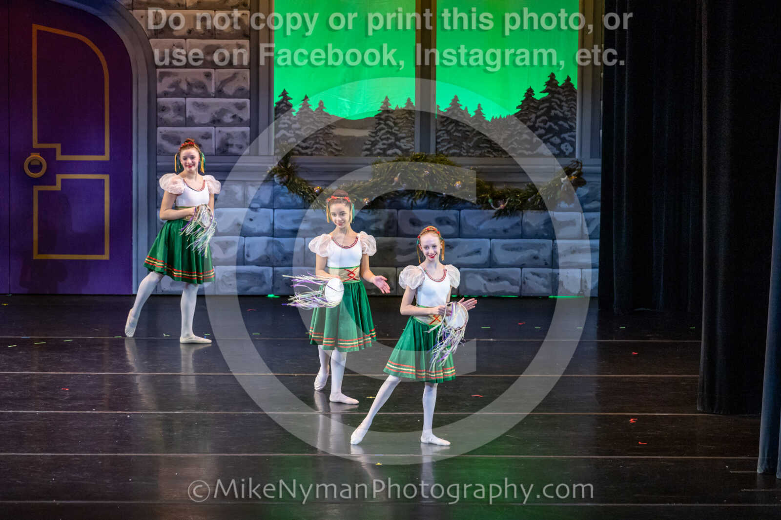 20251129202730-R62-131608