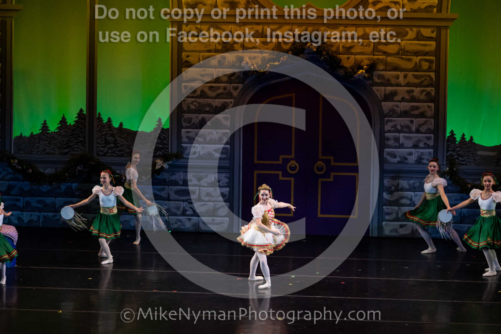 20251220192746-EQ7A1891