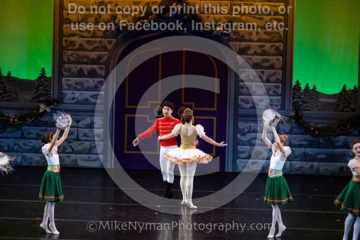 20251220192829-EQ7A1944