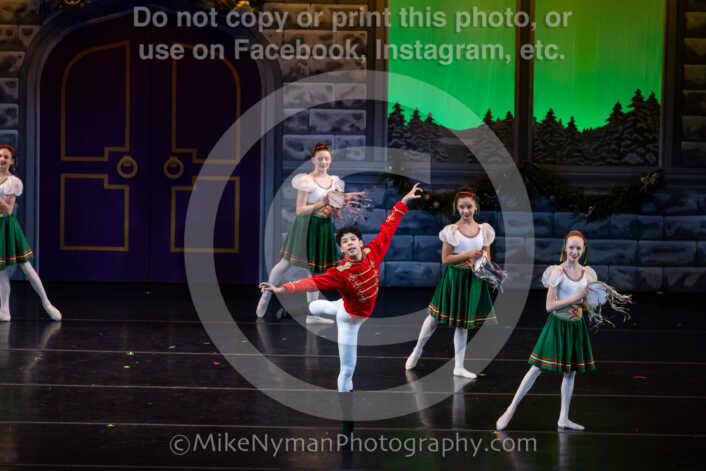 20251220192933-EQ7A2006