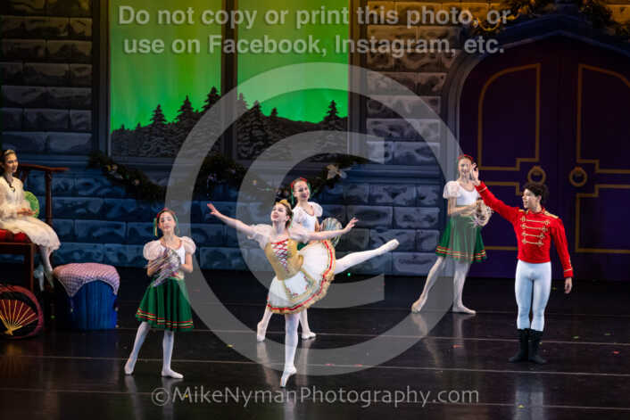 20251220192942-EQ7A2014