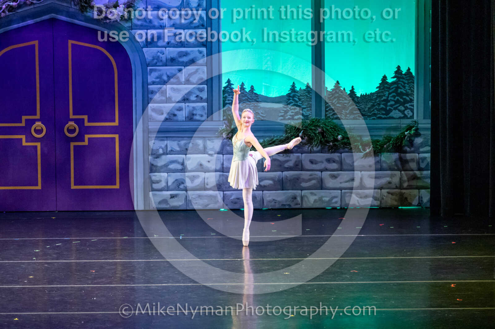 20251129203126-R62-131795