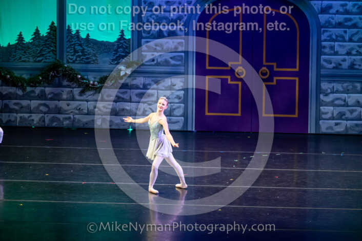 20251129203157-R62-131814