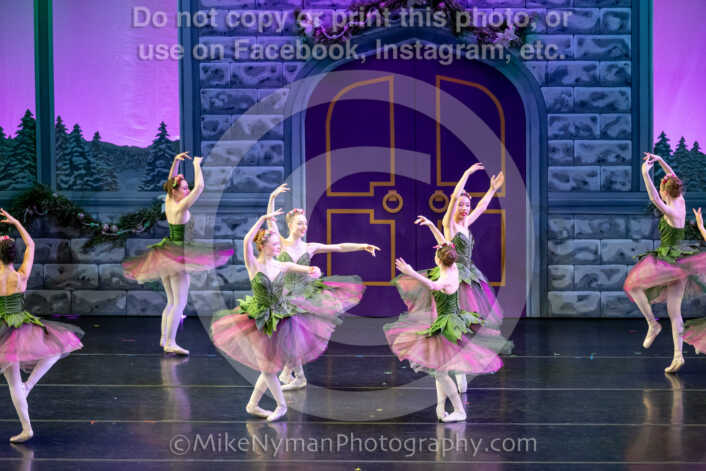 20251129203305-R62-131851