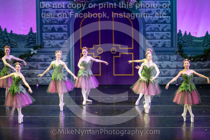 20251129203347-R62-131894