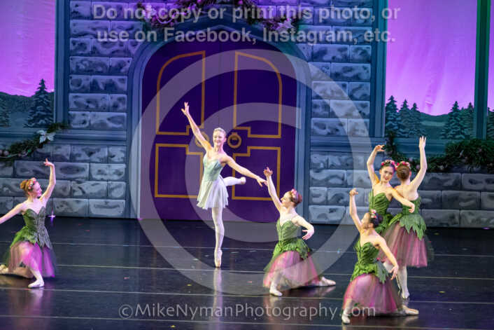 20251129203400-R62-131904