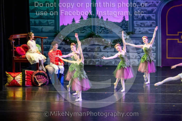 20251129203422-R62-131928