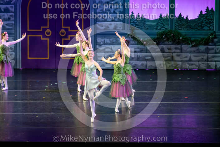 20251129203424-R62-131930