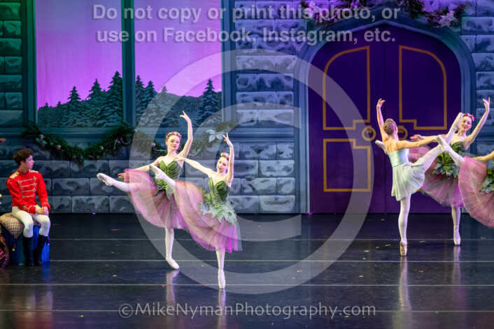 20251129203540-R62-131976