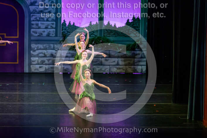 20251129203620-R62-132002