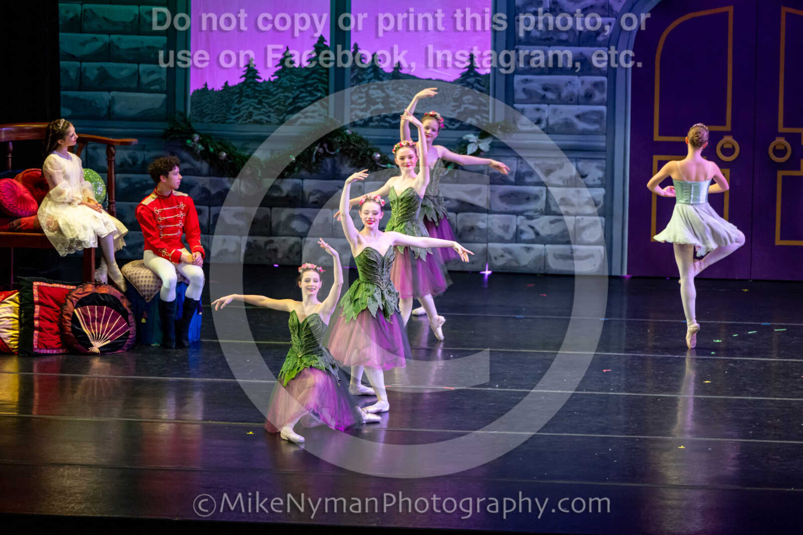 20251129203621-R62-132004