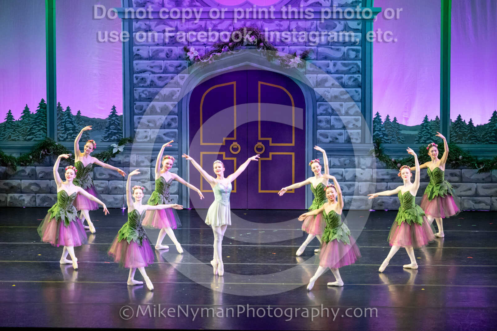 20251129203640-R62-132015