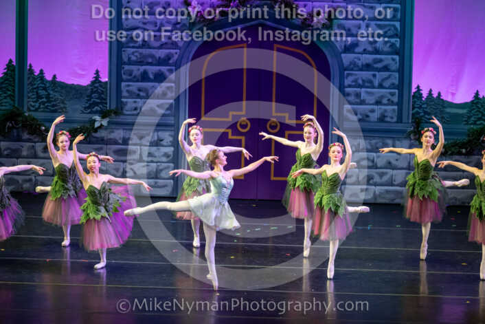 20251129203744-R62-132055