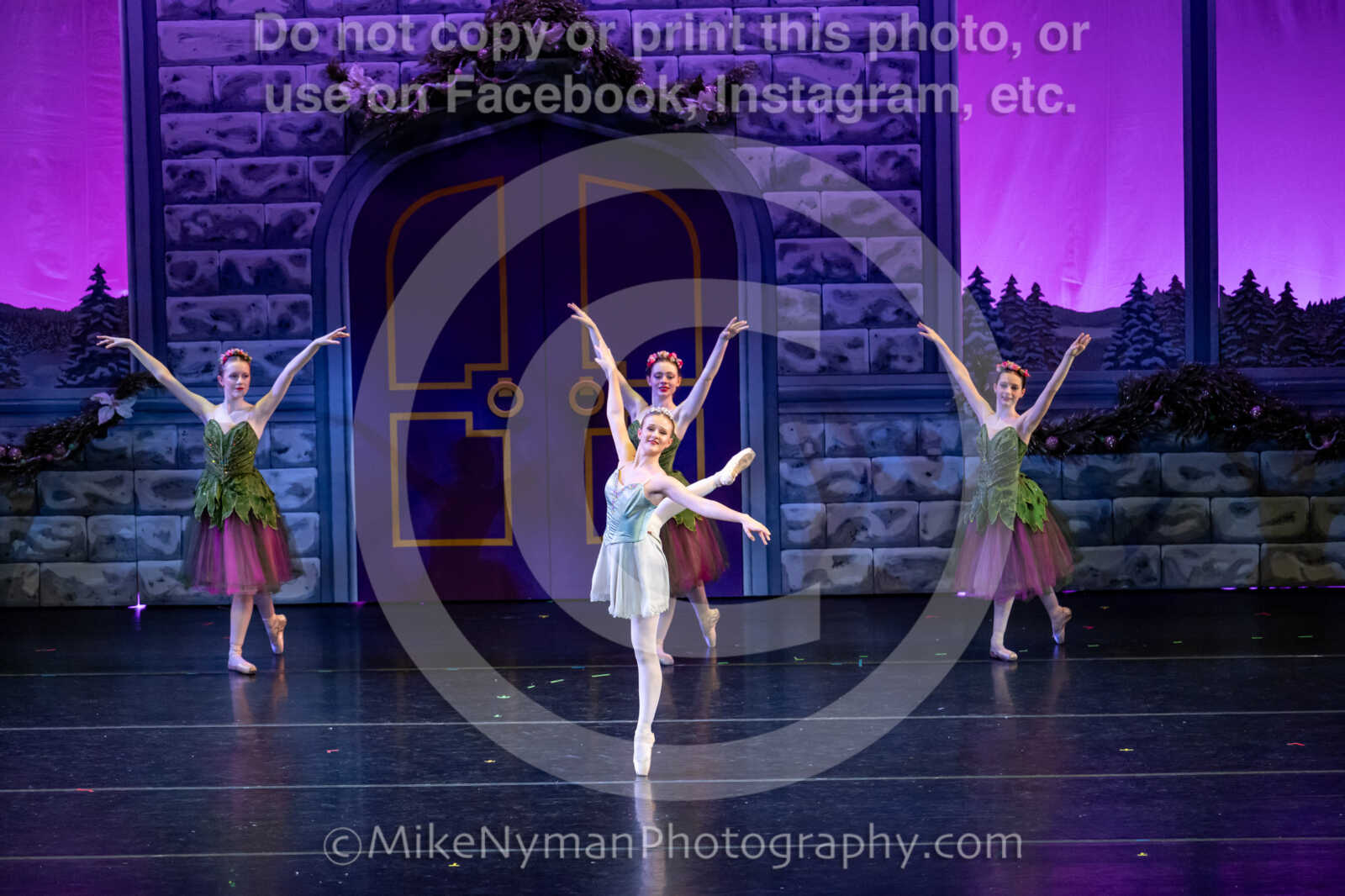 20251129205103-R62-132452