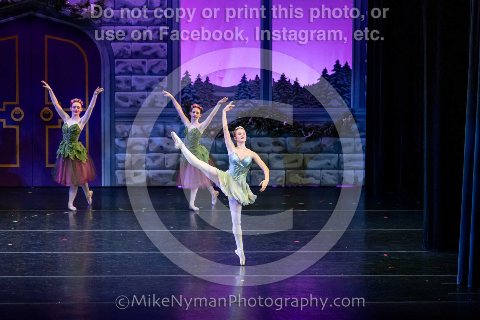 20251129205117-R62-132462