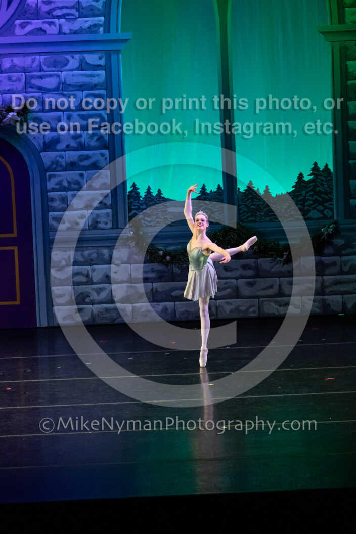 20251220193332-EQ7A2182