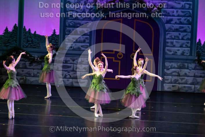 20251220193512-EQ7A2222