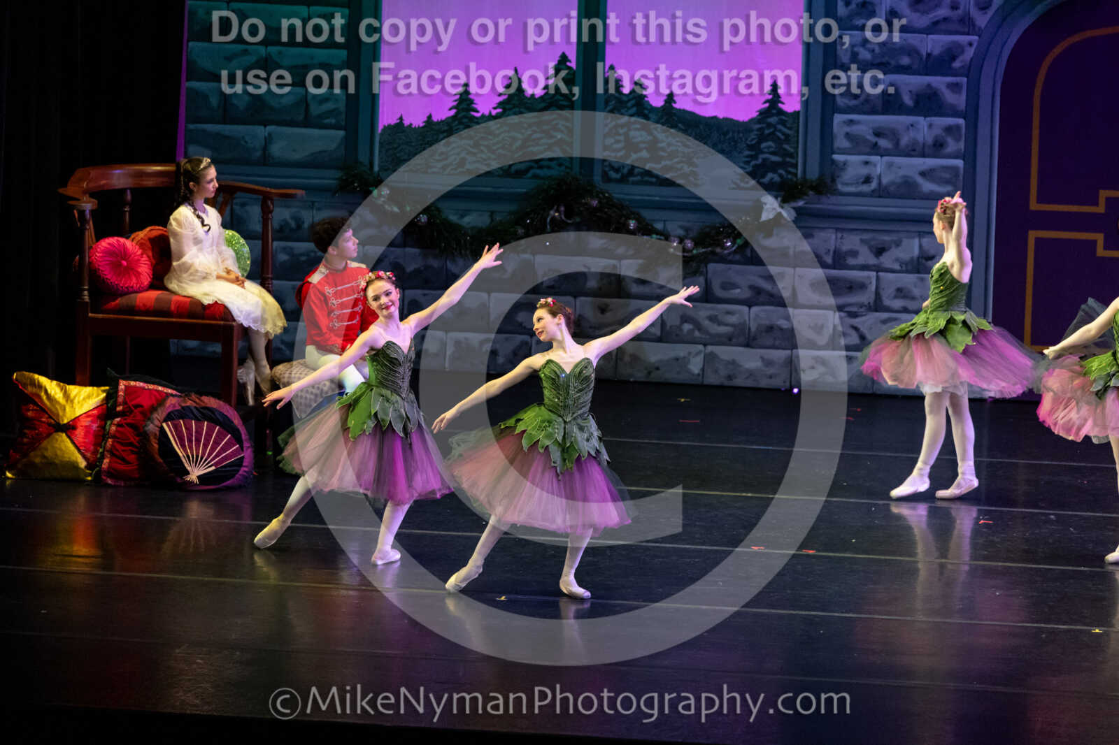 20251220193747-EQ7A2338