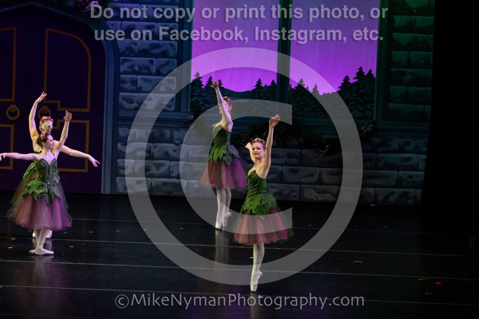 20251220193804-EQ7A2351