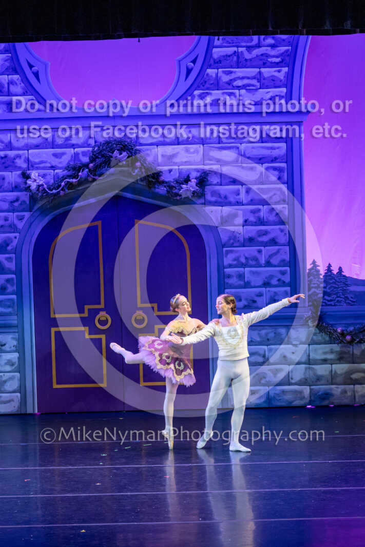 20251129203902-R62-132083