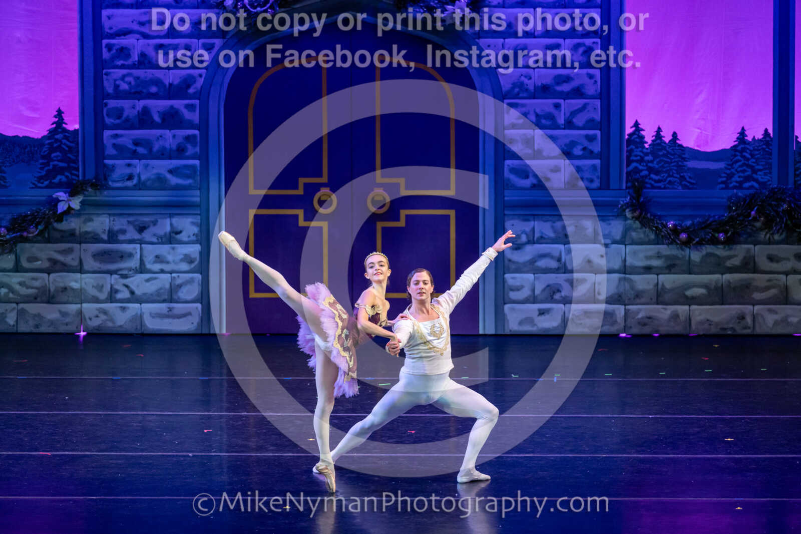 20251129204304-R62-132259