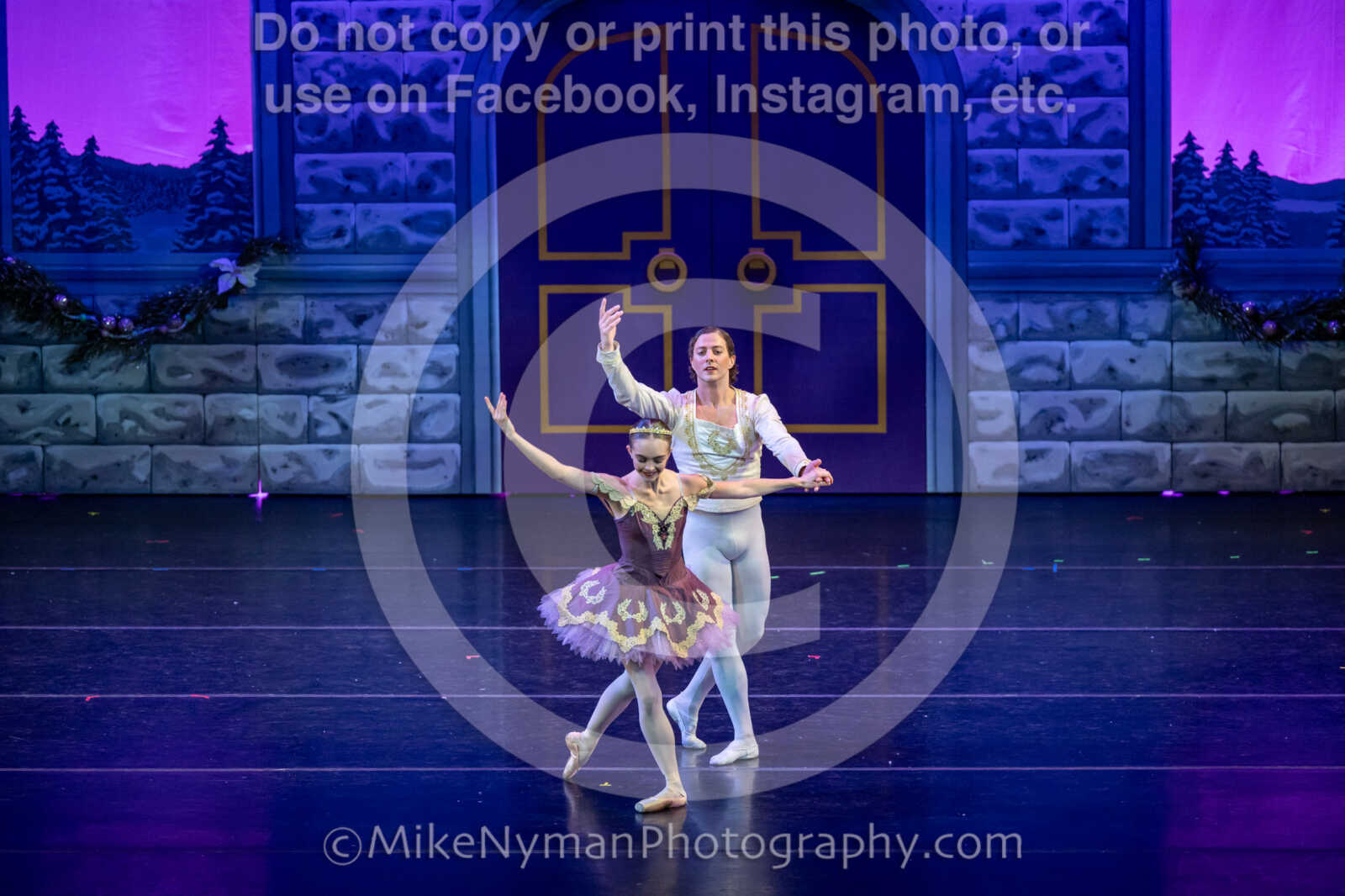 20251129204313-R62-132272