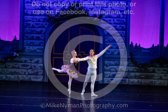 20251220194042-EQ7A2384