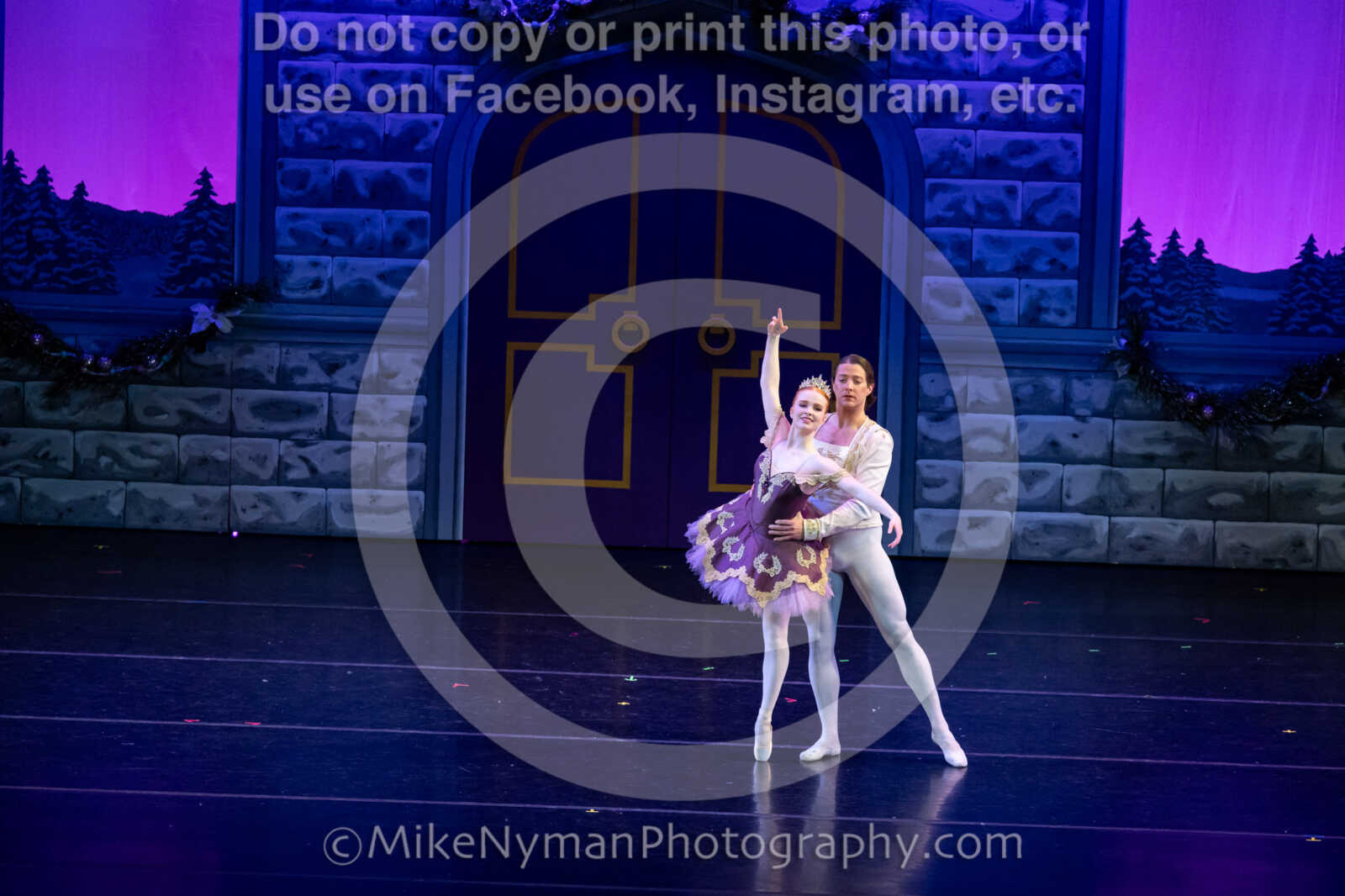 20251220194124-EQ7A2400