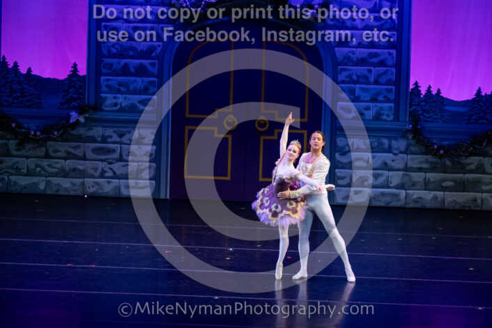 20251220194125-EQ7A2401