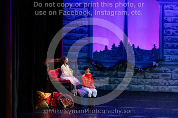 20251220194133-EQ7A2406