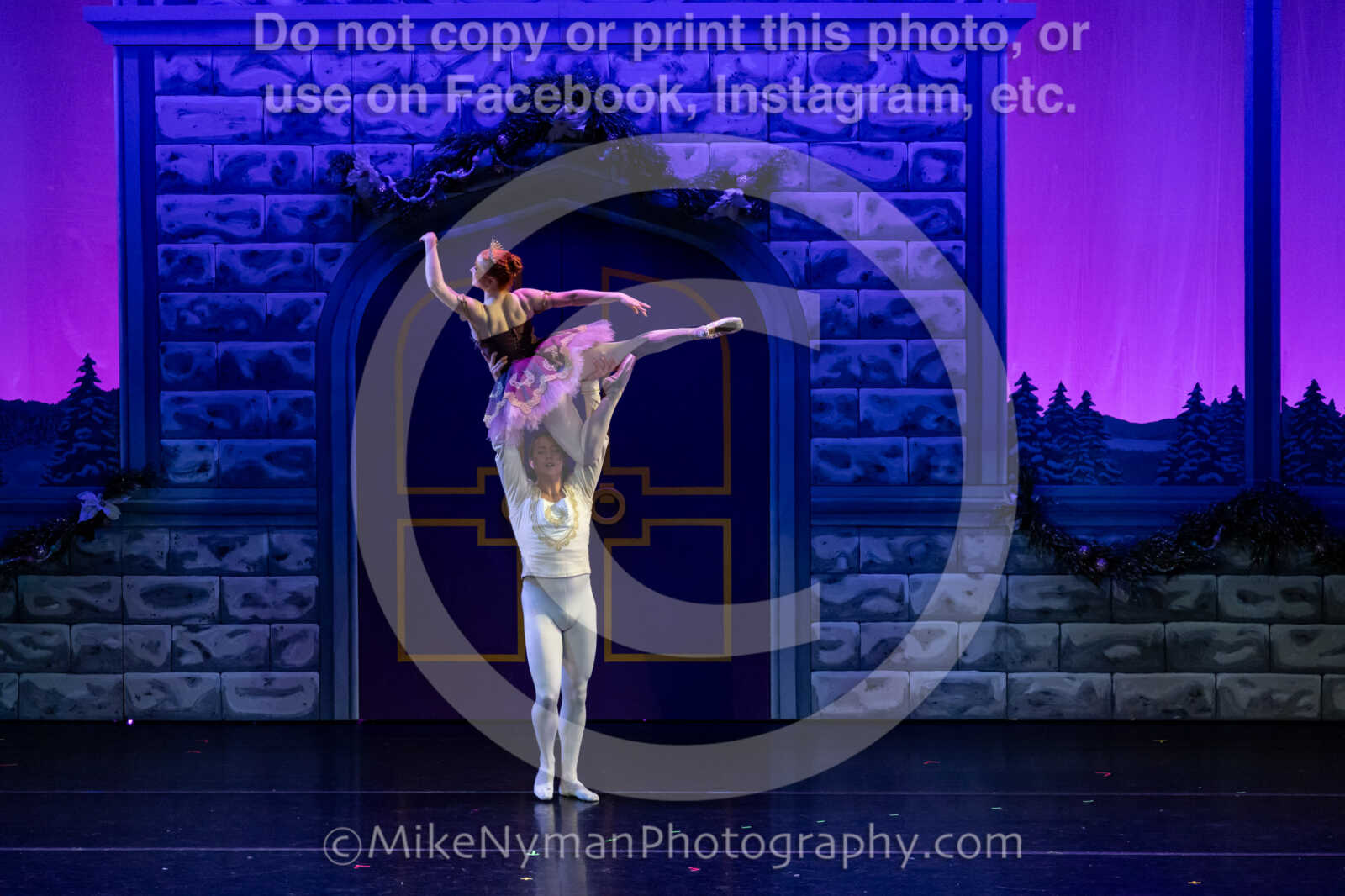 20251220194343-EQ7A2457