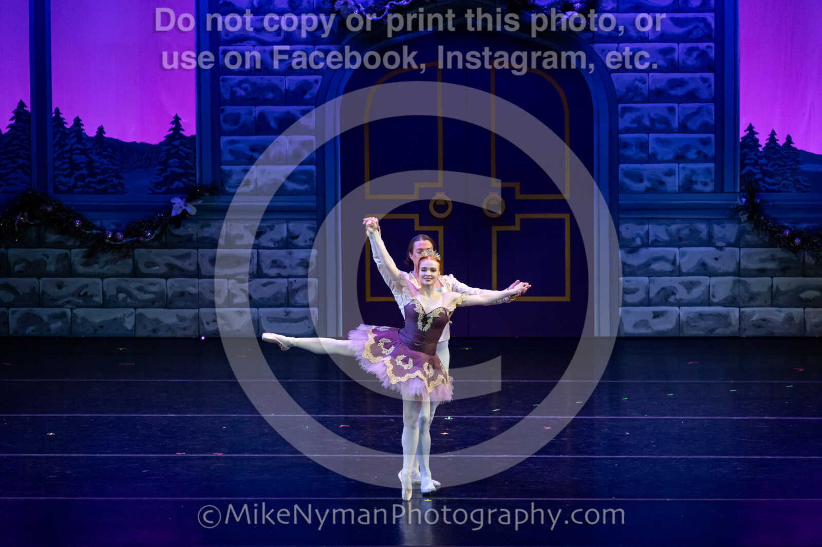 20251220194446-EQ7A2489