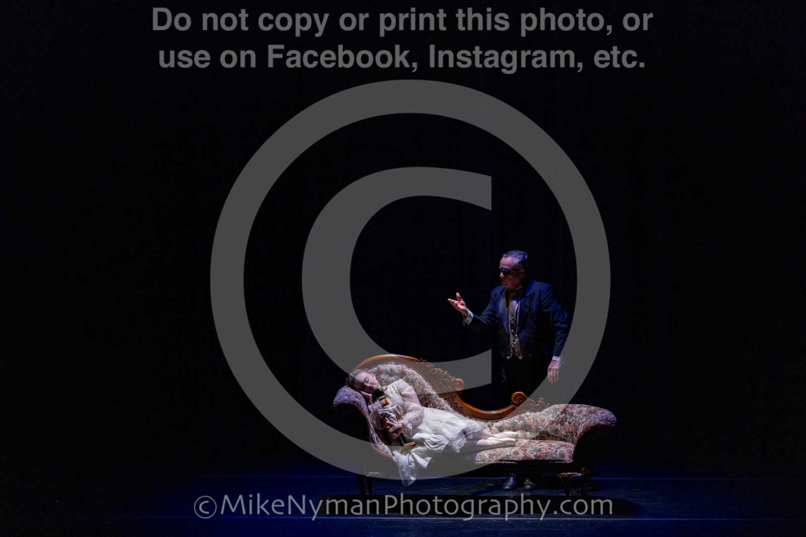 20251129145823-R3-594515