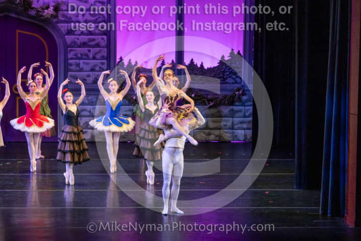 20251129205221-R62-132513