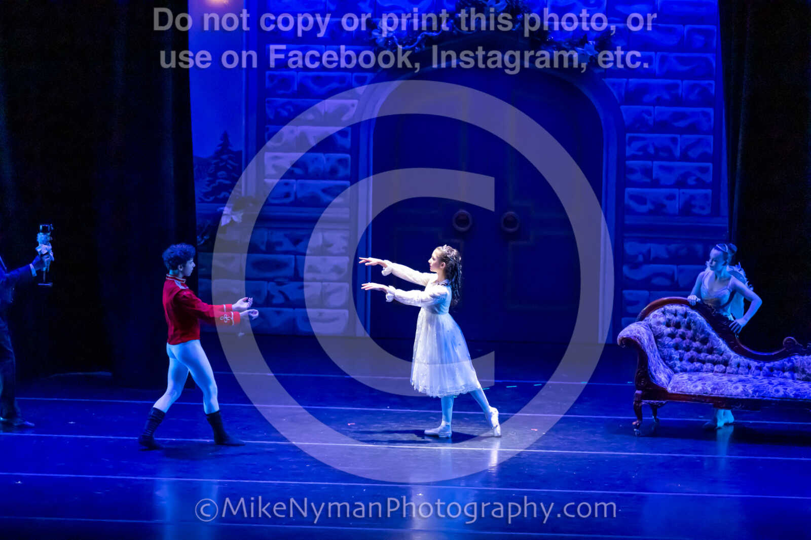 20251129205317-R62-132535