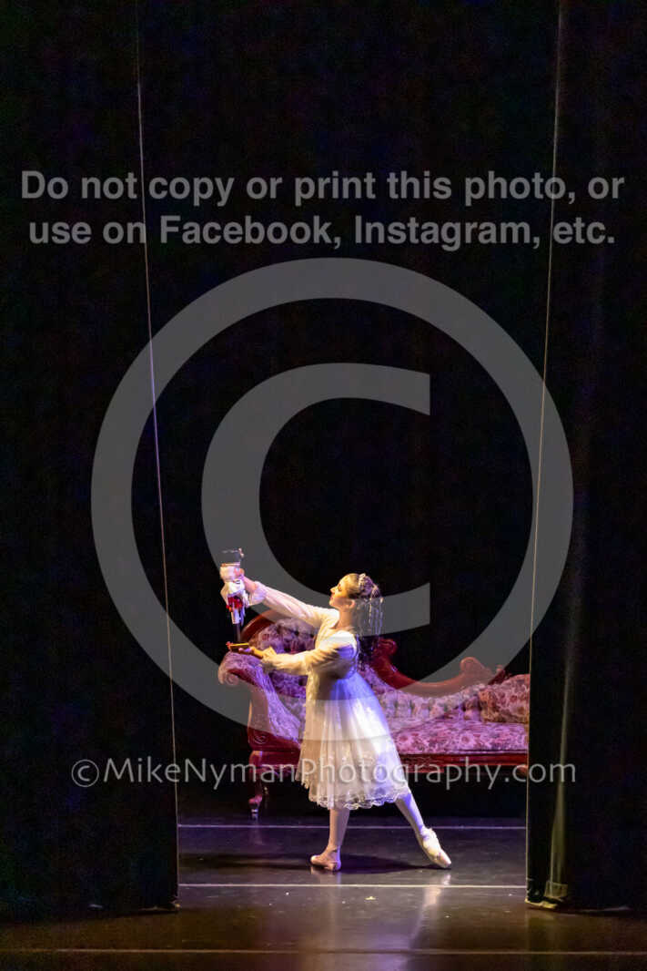 20251129205352-R62-132569