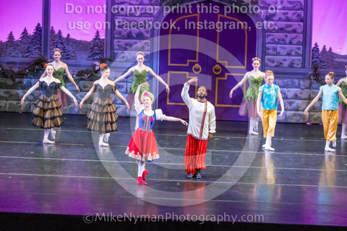 20251129205430-R62-132582