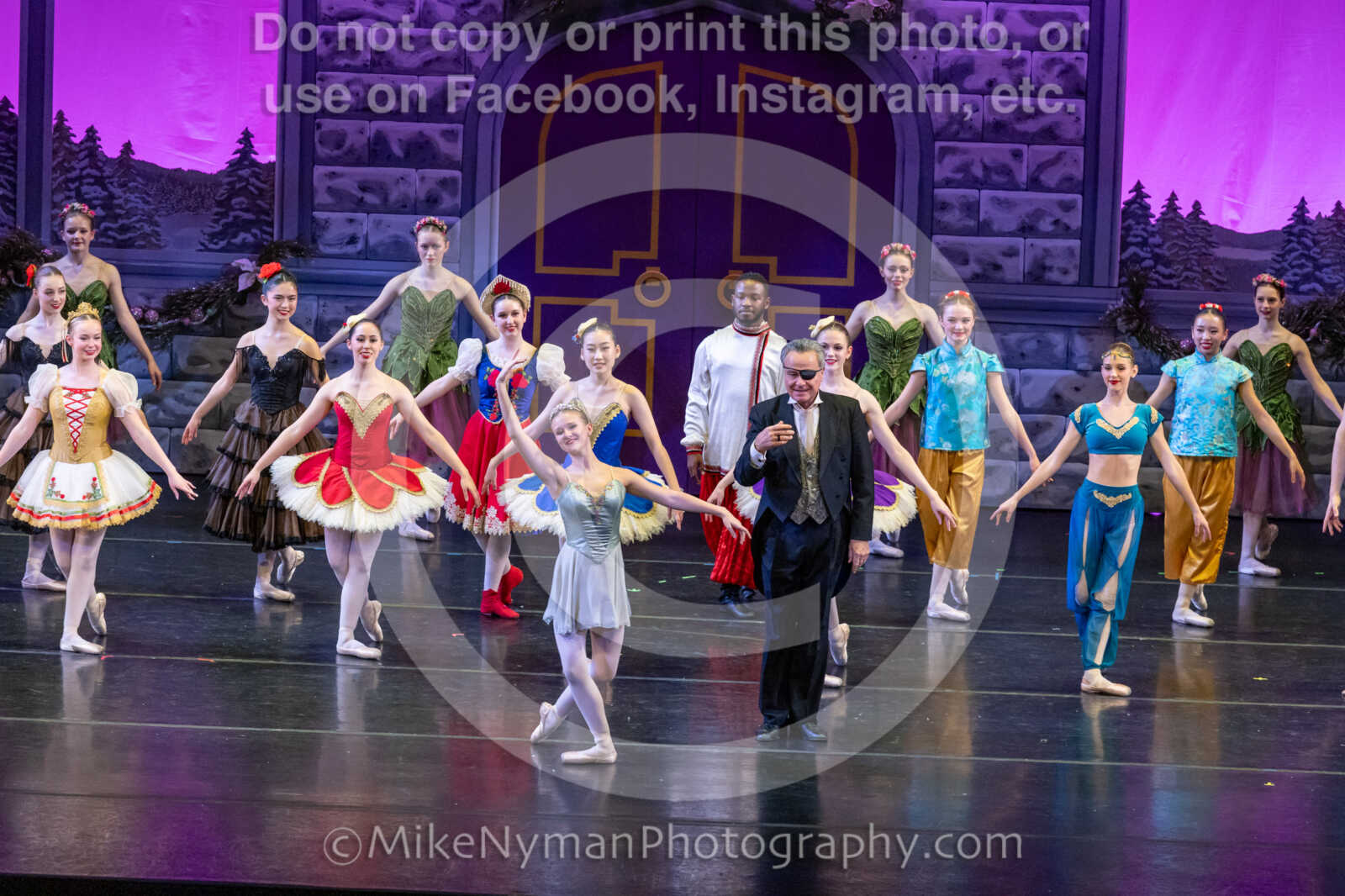 20251129205459-R62-132599