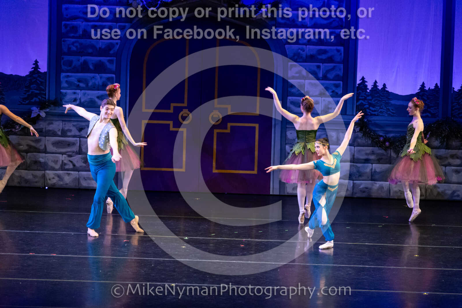 20251220195123-EQ7A2644