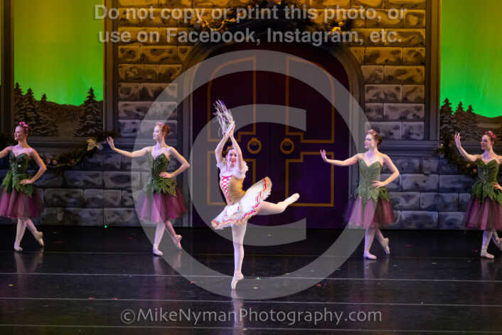 20251220195205-EQ7A2681