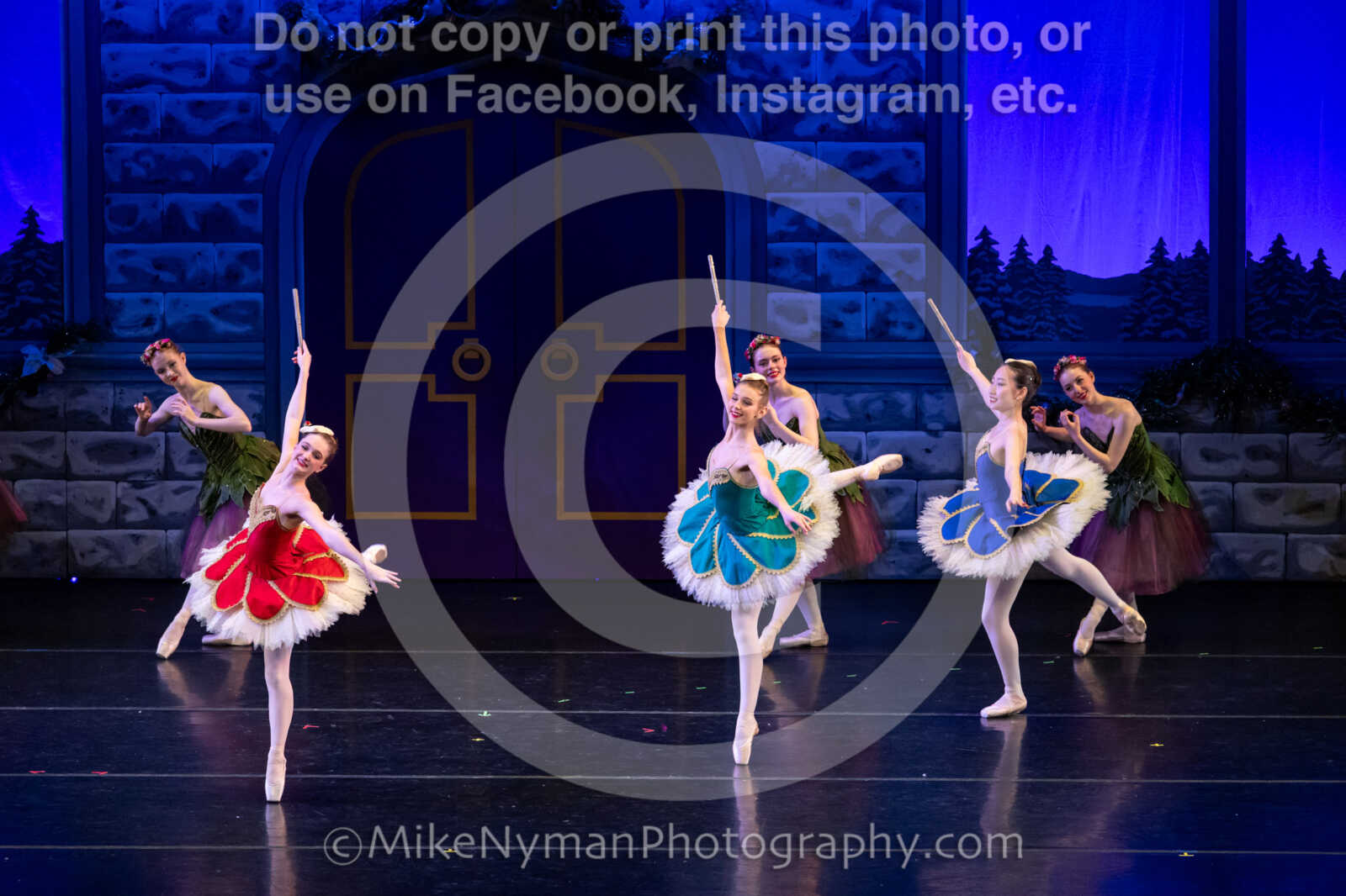 20251220195219-EQ7A2691