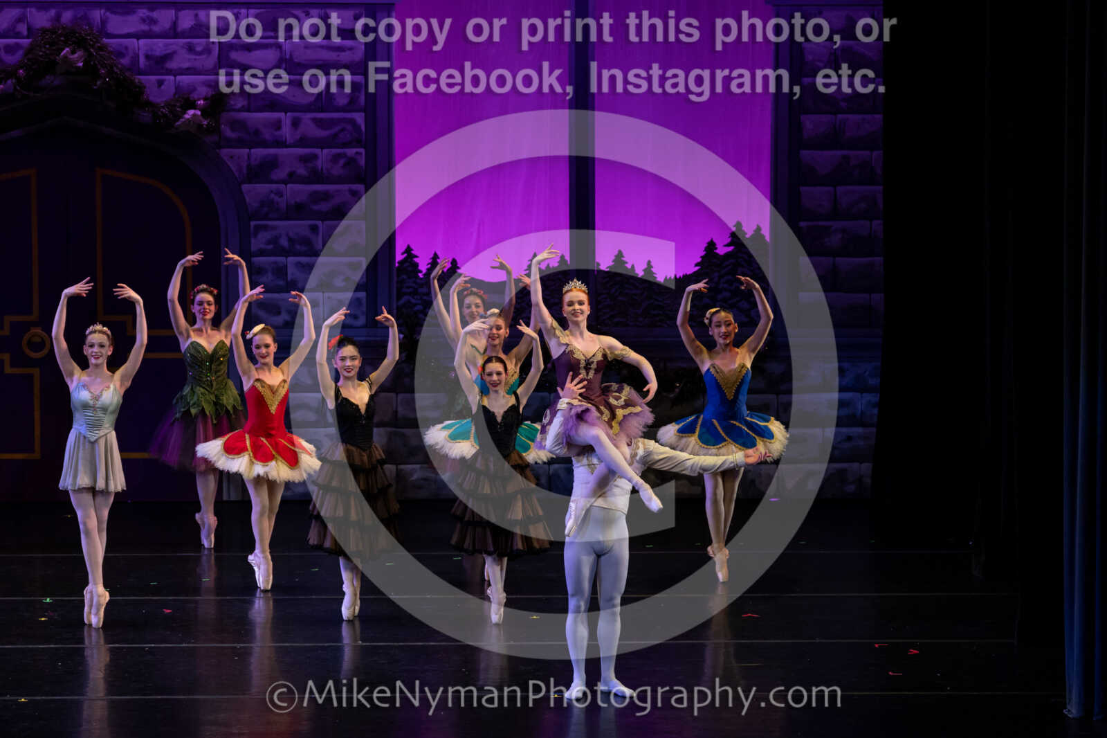 20251220195422-EQ7A2780