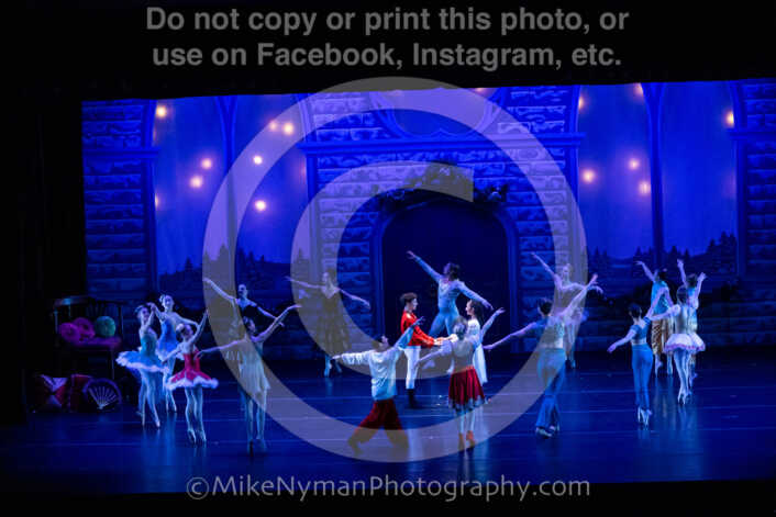 20251220195446-EQ7A2796