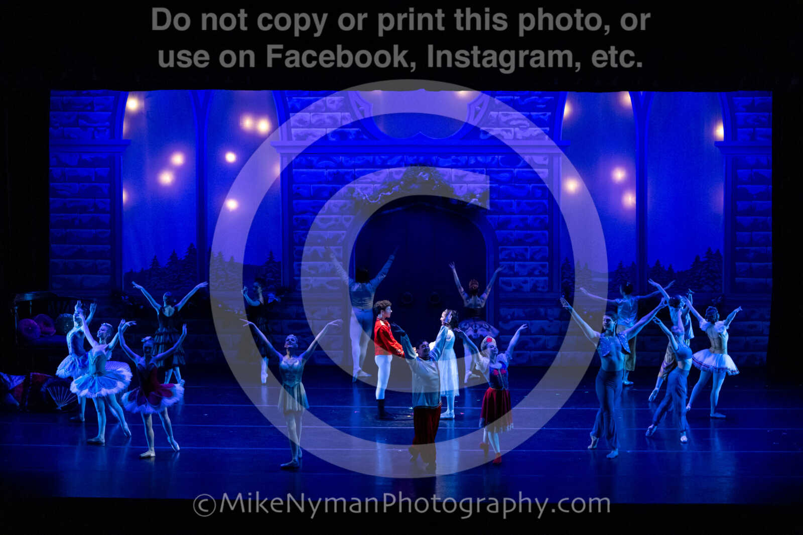 20251220195449-EQ7A2800