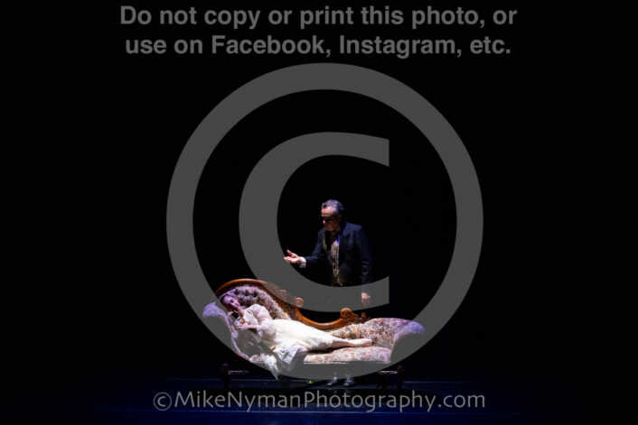 20251220195529-EQ7A2819