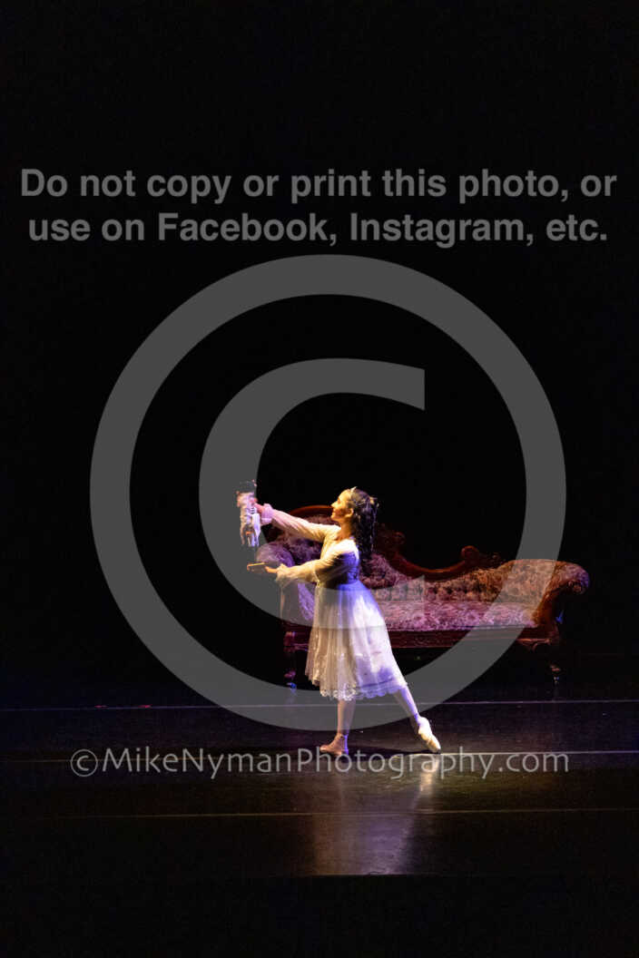 20251220195548-EQ7A2826