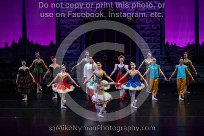 20251220195648-EQ7A2847