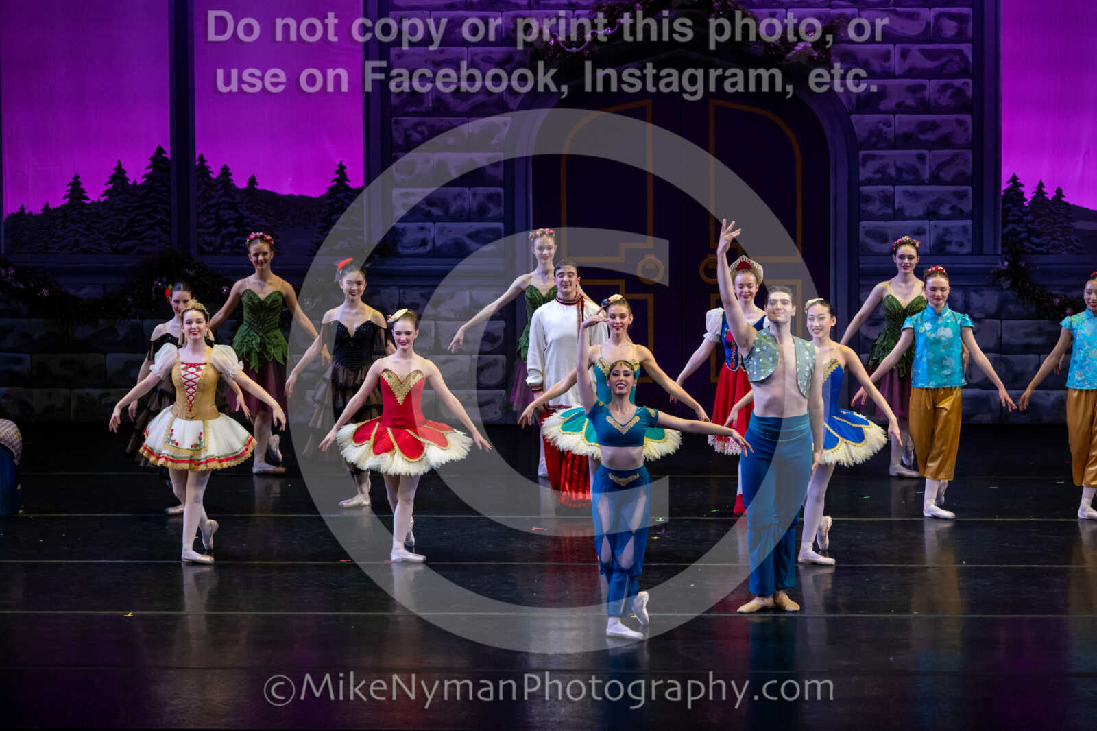 20251220195654-EQ7A2850