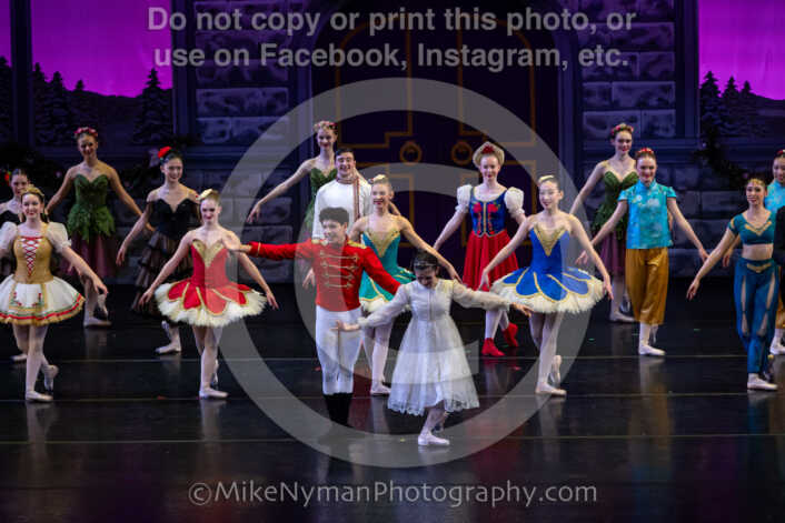 20251220195709-EQ7A2859