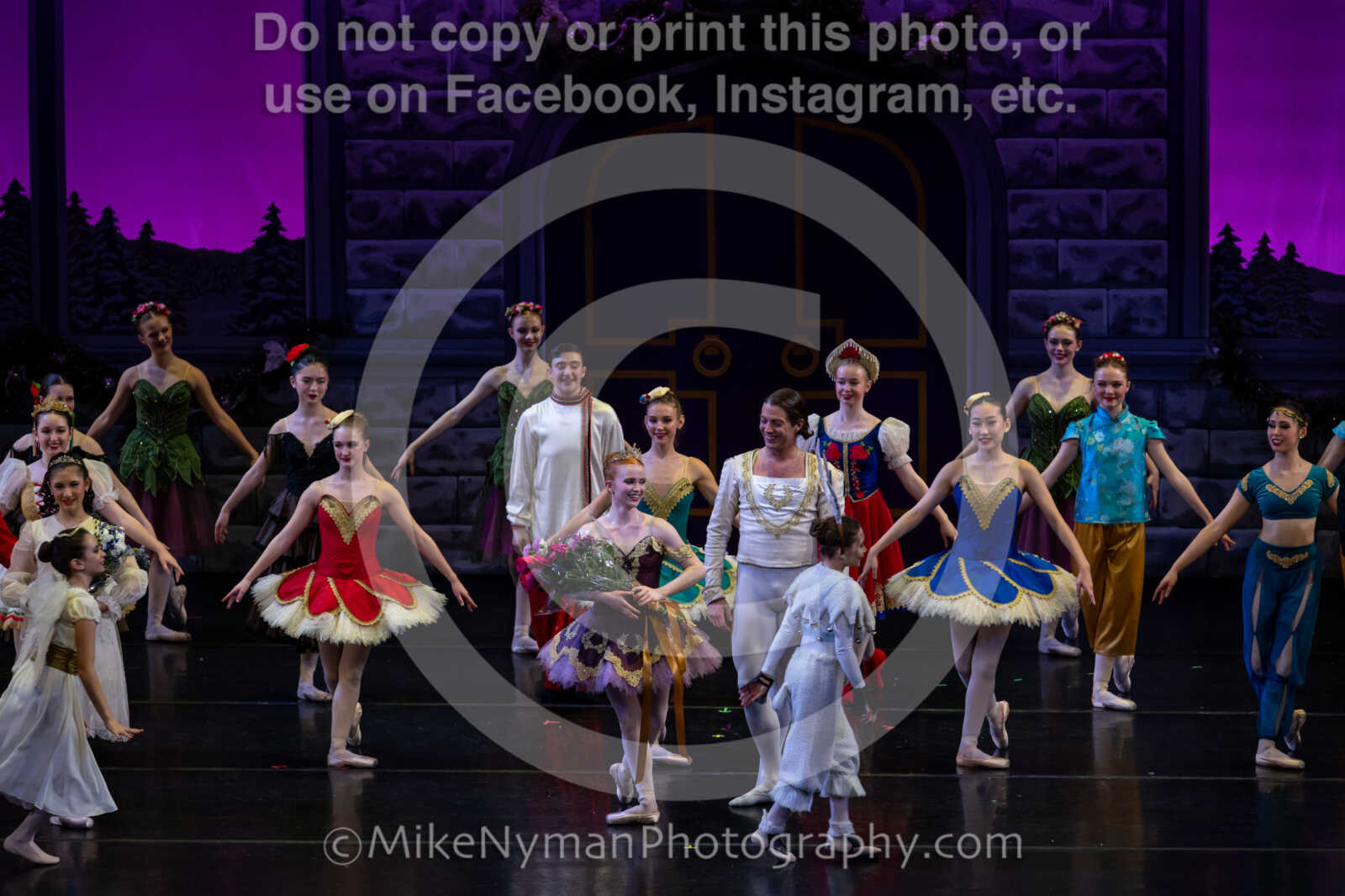 20251220195738-EQ7A2884